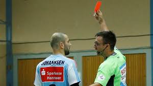 Tsv spieler kai häfner 17 mit tor iker romero fernandez, freude, emotion, jubelnd, jubel nach tor , sport, handball, ehf cup pokal spiel um platz 3 final four herren, saison 2013. Tsv Hannover Burgdorf Torge Johannsen Macht Platz Fur Jannes Krone Sportbuzzer De