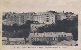 Fonctionnalités et services pour améliorer votre utilisation de la banque au quotidien. Poitiers La Banque De France Carte Postale Ancienne Et Vue D Hier Et Aujourd Hui Geneanet