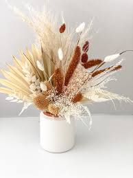 Rust Pampas Palm White Vase Arrangement Etsy Dried Flower Arrangements Vase Arrangements Dried Flowers