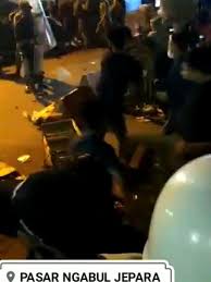 Lowongan kerja cpns 2021 di kementerian perhubungan untuk lulusan sma/smk hingga s2, daftar di sini Viral Bentrok Pedagang Vs Aparat Di Pasar Ngabul Jepara Ini Faktanya