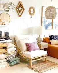 Texture Neutral Palette Against A White Interior Just How We Like It Mlx Livingroomdesign Livingroomstyle Living Room Designs Furniture Single Sofa Chair