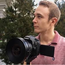 Alex Saylor's Instagram, Twitter & Facebook