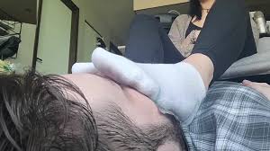 Up Close With Her Stinky Summer Socks Vancitysocks - Faplex