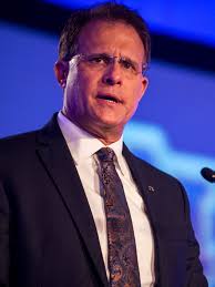 Genius no more: Malzahn knows offense must change