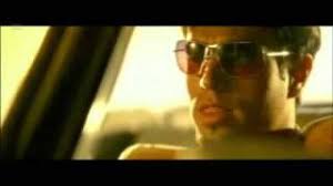 Si una vez yo pudiera llegar a erizar de frio tu piel a quemar, que se yo, tu boca y morirme alli despues. Enrique Iglesias Heroe