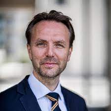 Alexander søderlund (born 1987), norwegian football player; Jonas Soderlund Profsoderlund Twitter