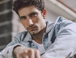 Xavier Rojas's Instagram, Twitter & Facebook