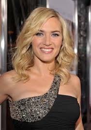 Kate winslet is an english actress. Celebrity Medium Blonde Wavy Hairstyle With Layers Kate Winslet Hairstyles Hairstyles Weekly