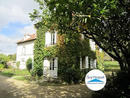 Vendu Maison De Maitre A Vendre 350 M2 Avec 10 Pieces 69330 Jons Agence Immobiliere A Tignieu Jameyzieu Guy Hoquet Tignieu
