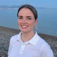 100+ profils pour “Tilly”