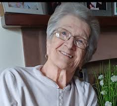 Wagon Wheel. This goes out to Charlene Bagley in memory of her Dad, Tom.  Stay strong everyone.