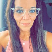 Looking for someone affordable to mount wall art in Lake Worth?