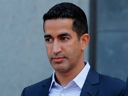 Richard Risch's Instagram, Twitter & Facebook