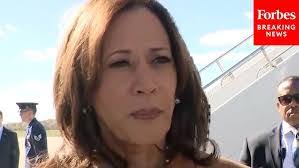 Cara Smithson's Instagram, Twitter & Facebook