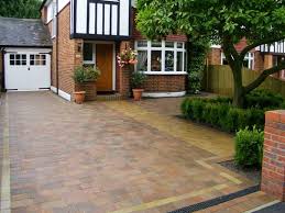 Approved paving specialists with hundreds of satisfied customers. Block Paving Driveways In Kent Essex London Block Paving Driveway Driveway Design Front Yard Design