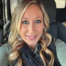 What ocean front rentals with a pool are available for 6 people in Gulf  Shores from June 13th to 19th?