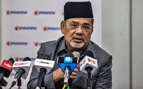 Pengerusi prasarana malaysia berhad (prasarana), dato sri tajuddin abdul rahman selesai tinjau prasarana malaysia bhd on tuesday (may 25) announced that it will give rm1,000 special. Khidmat Tajuddin Sebagai Pengerusi Prasarana Ditamatkan Edisi 9