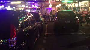 So aku dan seorang rakan pun plan la nak makan shell out tu pada hari sabtu lepas. Shell Out Kampung Baru Youtube