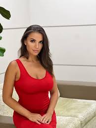 Kira Shine - Free sexy pics, galleries & more at Babepedia