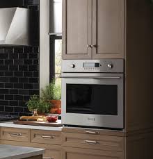 On the oven walls provide brilliant task lighting for each rack position. Monogram Zet1shss 30 Inch Single Electric Wall Oven With Wifi Connect 5 0 Cu Ft True European Convection Oven Self Clean Back Lit Digital Controls Ada Compliant Star K Certified Sabbath Mode And Brillion Communication Technology