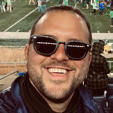 Dan Ernst's Instagram, Twitter & Facebook