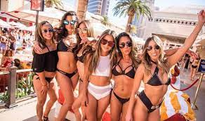 Party pool experiences we understand…you're ready to party and can't wait to be under the sun with some great dj spun beats, specialty cocktails, poolside bites and games galore. Las Vegas Pool Parties And Dayclub Openings For 2021