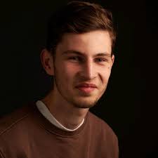 Wie heeft een gouden tip voor een meewerk stage MBO Allround Mediamaker  niveau 3, voor een serieuze enthousiaste leergierige student op het  Grafisch Lyceum Rotterdam?