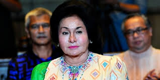 Kerana kebanyakan tempat rehat dan rawat (r&r) lebuh raya ditutup, penyanyi dan cef selebriti datuk fazley. Ini Bukan Fitnah Ini Cerita Benar Pengakuan Adik Adik Rosmah Mansor Mengenai Kakaknya