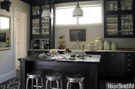 Install them in any style you like to create an elegant. 15 Black Kitchen Cabinets That You Ll Swoon For