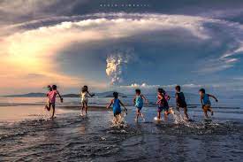 Gaspar de san agustin, in 1698, described a volcano of History Of Philippines Taal Volcano Eruptions Since 1572