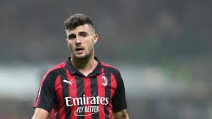 Fiorentina captain germán pezzella, forward patrick cutrone test positive for. Patrick Cutrone