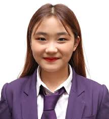 SHS graduates obtain prestigious Duke of Edinburgh Award