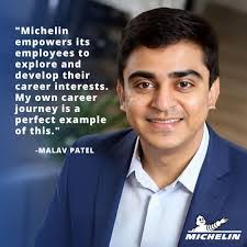 Robert Dewick's Instagram, Twitter & Facebook