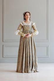 Renaissance Lucrezia Borgia S Woman Dress Set 15th 16th Etsy Renaissance Fashion Historical Dresses Renaissance Dresses