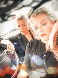 Exploring Life & Business with Laura Kaspar and Eileen McDowell of  HypnoLife365