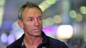 Unwanted North Queensland coach Neil Henry head-hunted by Parramatta Eels