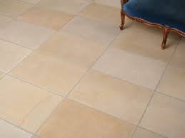 Vornehmer Sandstein In Ihrem Wohnzimmer Naturstein Boden Sandstein Steine