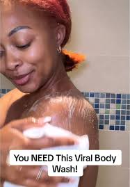 #ad Viral nutritional bodycare that’s made with the world’s best  strawberries?! 🍓 Yes please! 🥰🥰 Shop the @Oishii by @iota