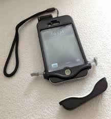 Depuis l'iphone 3g, apple équipe ses ipod et iphone d'un indicateur de contact avec un liquide, qui vire au rouge dès qu'il rentre en contact avec de l'eau. Test Une Tenue De Plongee Pour Votre Iphone Avec Le Drisuit