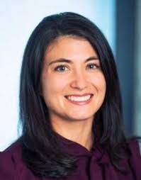 Jennifer Eslava's Instagram, Twitter & Facebook