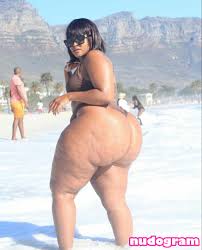 Seipati Moholo  seipati_moh  seipati_moholo Гола изтичане OnlyFans снимка  1 - Nudogram v2.1