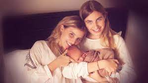 Horacio rodríguez larreta 19 hours ago. Horacio Rodriguez Larreta Mostro A Serena Su Hija Recien Nacida Noticias De Buenos Aires