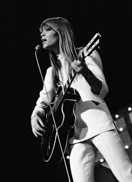 Françoise hardy is reciting the first lines of serge gainsbourg's song la javanaise for my benefit. Francoise Hardy At The London Palladium Show March 1967 Flashbak