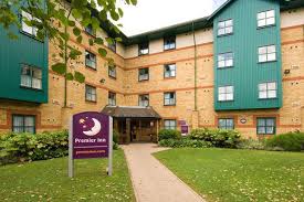 Klimalı odaları sunan iş premier inn glasgow, cambuslang miners memorial'den yalnızca 2.1 km mesafede bulunur. Premier Inn S Latest Sale Has Rooms From 29 50 A Night But Be Quick Mirror Online