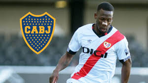 Hace de local en la bombonera.su clásico rival es river plate.ganó todos los torneos que jugó: Luis Advincula En La Mira De Boca La Cifra Que Desembolsaria El Club Xeneize Por El Lateral