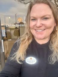 Jessica Stroble's Instagram, Twitter & Facebook