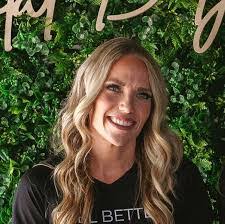 Crystal Hackett's Instagram, Twitter & Facebook