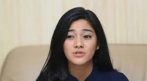 Pada kesempatan ini admin akan share tentang cara membaca novel innovel orang ketiga pdf dan ebook. Sinopsis Orang Ketiga Ep 139 140 Afifah Tuduh Aris Hamili Yuni News Entertainment Fimela Com