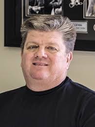 Allan Hoppe's Instagram, Twitter & Facebook