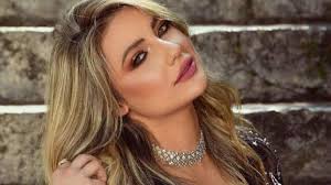 موفيز لاند هو اول وافضل موقع تحميل ومشاهدة افلام عربية, افلام اجنبية مترجمة, افلام هندية و تركية اون لاين. Ø§Ù†Ø¬ÙŠÙ„Ø§ Ø·Ù„ÙŠÙ‚Ø© ÙˆØ§Ø¦Ù„ ÙƒÙÙˆØ±ÙŠ ØªØ¹Ù„Ù† Ø§ØµØ§Ø¨ØªÙ‡Ø§ ÙˆØ§Ø¨Ù†ØªÙ‡Ø§ Ø¨Ù€ ÙƒÙˆØ±ÙˆÙ†Ø§ Ø§Ø±Ø§Ø¨ÙŠØ§Ù† Ø¬Ø§Ø²ÙŠØª